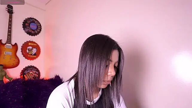 madelyn_rose_'s Live XXX Chat