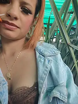 Cataleya_16 Adlı Modelin Canlı XXX Sohbeti