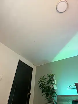 YariRoseのライブXXXチャット