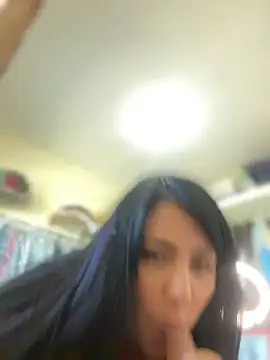 Chatroom XXX en direct de Vicky_Sixx