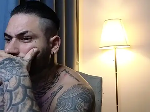 ReyPontiProd Chat XXX live