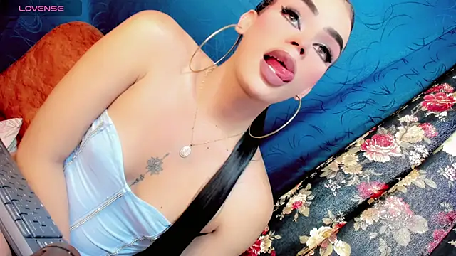 BarbyQueenn's Live XXX Chat