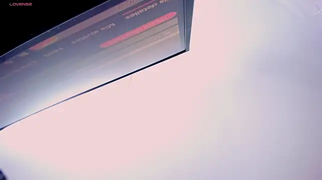 TheGhostforeeonss: онлайн-секс-чат