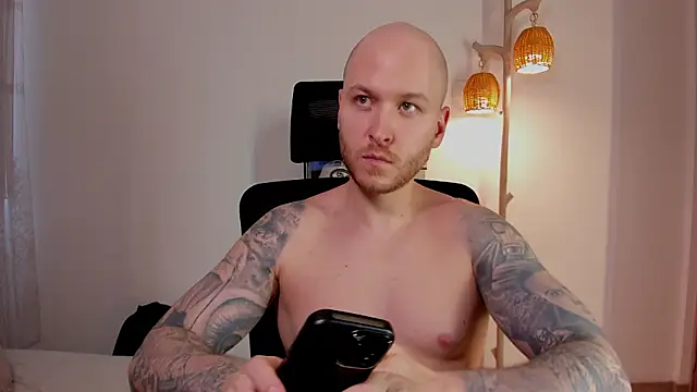 AdamMeyer_10 Adlı Modelin Web Kamerası Şovu
