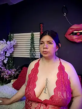 kinky_momm Chat XXX in diretta