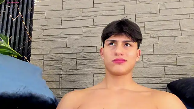 Lander_Cruz Live XXX Chat