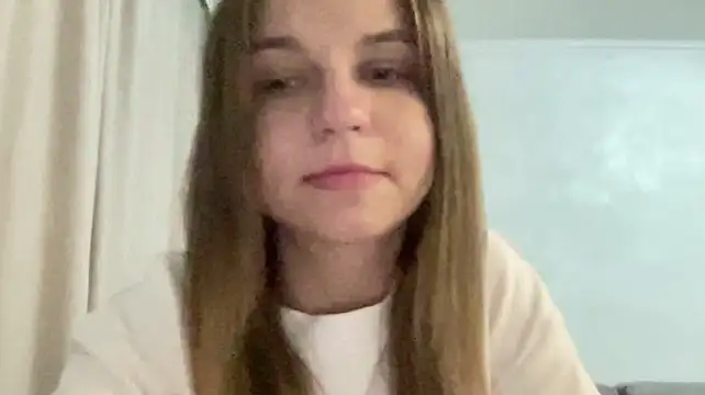 HwaTrippel's Live XXX Chat