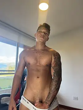 Chatroom XXX en direct de EvanGreey_