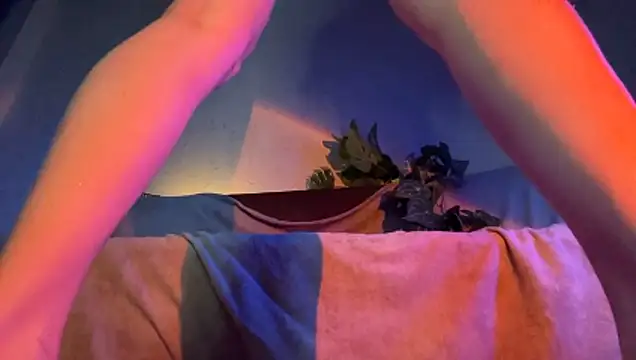 MCThroatGoat live XXX chat