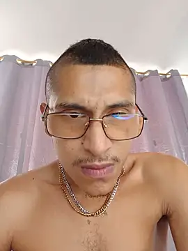 Hard_brown03 Live XXX Chat