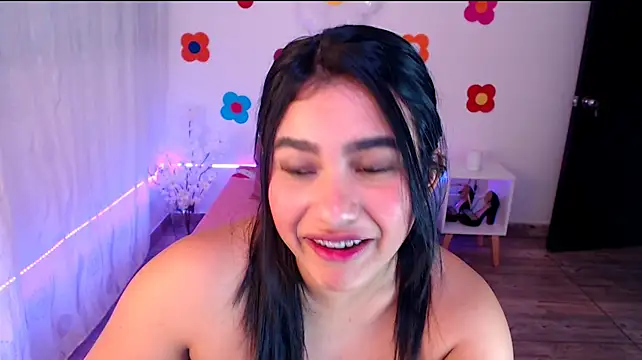 Sami-Queen Chat XXX live