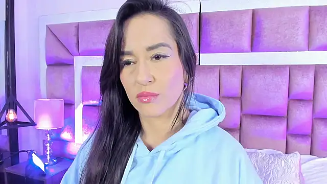 Czat XXX na żywo – Megan_Fors