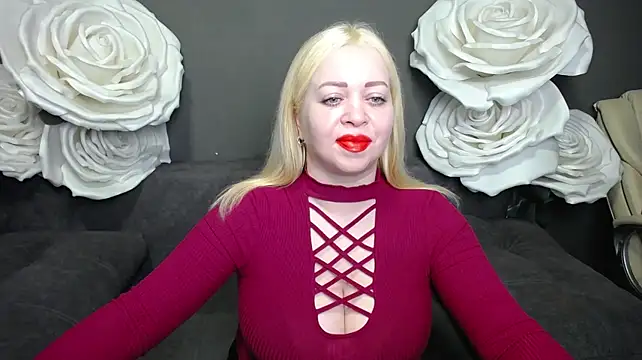 Chat +18 de OliviaVerr ao vivo