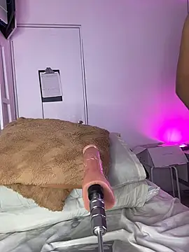 Kendall__evanss' Live XXX Chat
