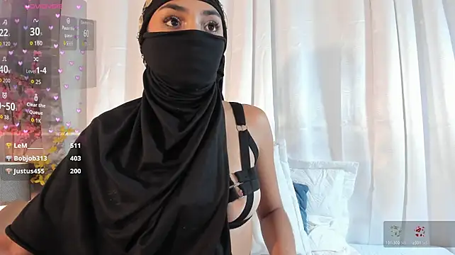 _Tariq Adlı Modelin Canlı XXX Sohbeti