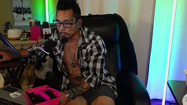 Ghost11_11 Chat XXX in diretta