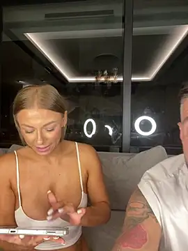 Živý XXX chat SexOnMyLvL