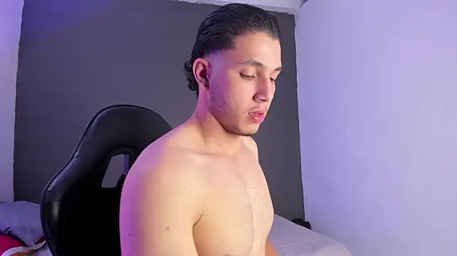 Maxx_valiant Live XXX Chat