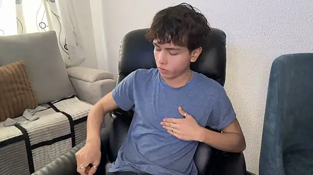 DanteSaint Show in webcam