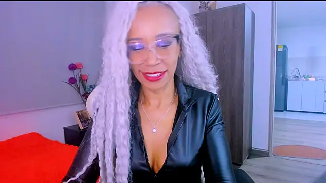 ScarlettMalbec Show in webcam