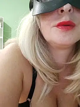 Milfporcona Live XXX-Chat
