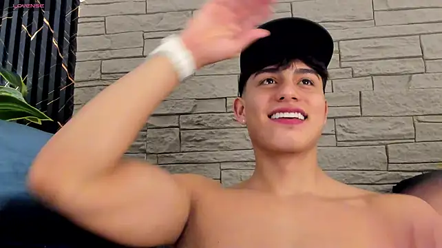 Živý XXX chat Lander_Cruz