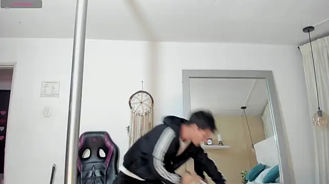 XXX chat uživo modela Lycan____
