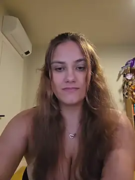 XXX chat uživo modela MiaRides19