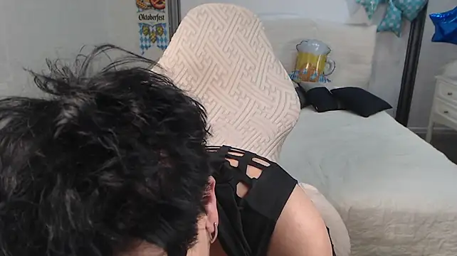 Chatroom XXX en direct de MasterLeila