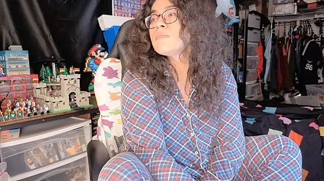 ShinyCherub Chat XXX live