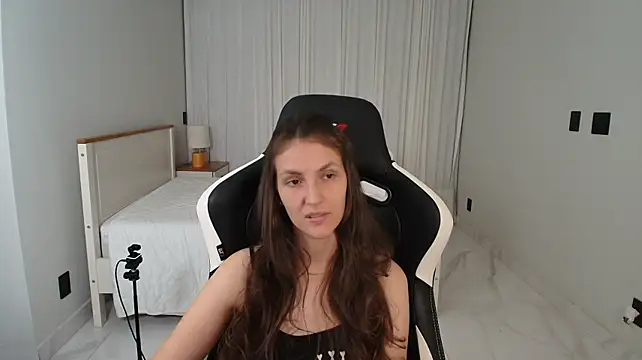 Chat +18 de upssnowy ao vivo