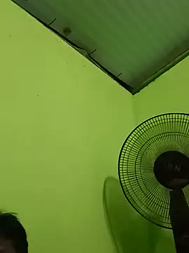 chandrasirik – Naživo XXX chat