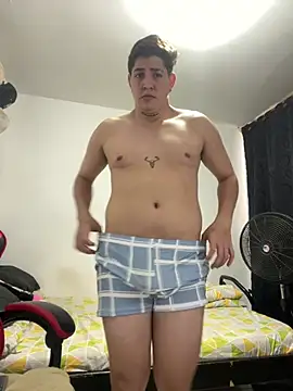 Fozil_Dvice's Live XXX Chat