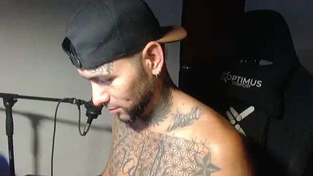ROOKERTn Live XXX chat