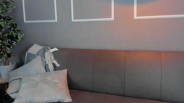 Eliosuff Live XXX-chat