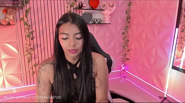 NattGomez 现场XXX聊天