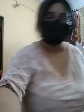 mini27mimi Chat XXX in diretta