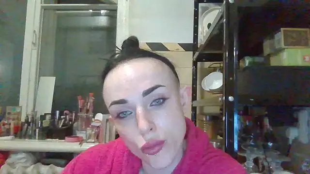 Trinsy_Love's Live XXX Chat