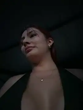 LINDA_PATTY94's Live XXX Chat