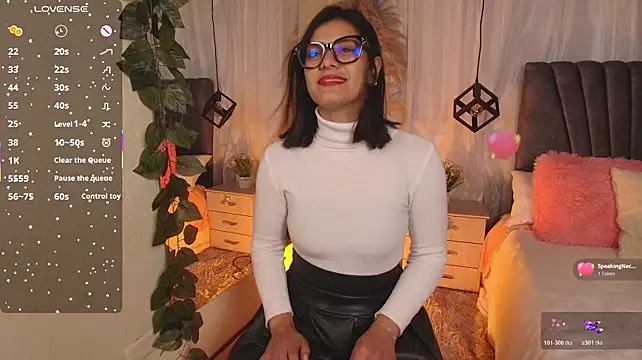 miaoconell's Live XXX Chat