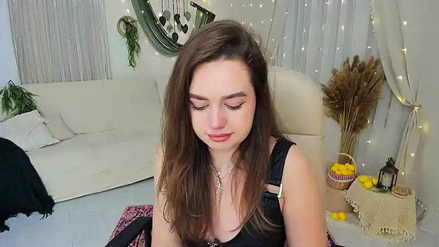 MiracleCurly's Live XXX Chat