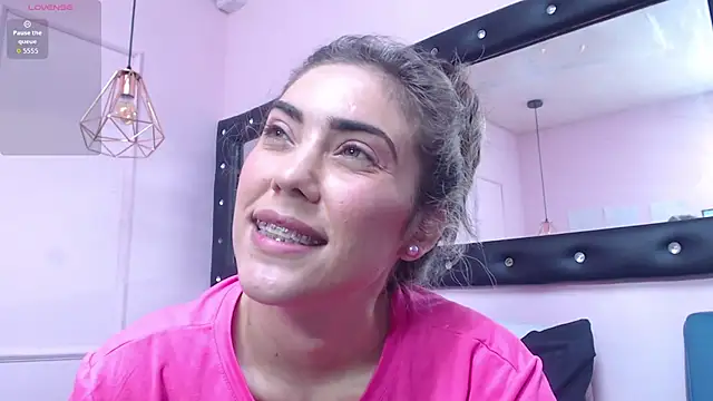 Онлайн чат XXX danna7cute