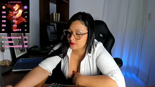 Aslii_Smith Chat XXX in diretta