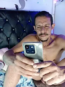 El_junior21 – Live XXX-chat