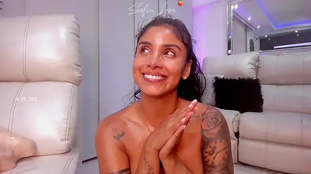 sofiasexhot XXX чат на живо