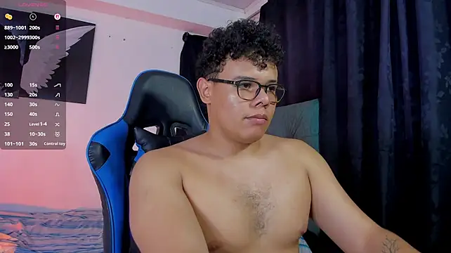 michael_iron's Live XXX Chat