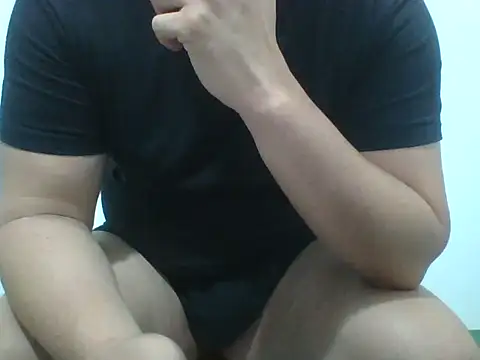 Chat XXX en directo de zeuspervybigcock