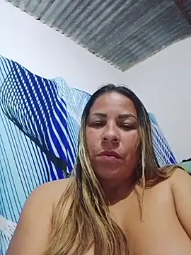 LaIndia1 Chat XXX live