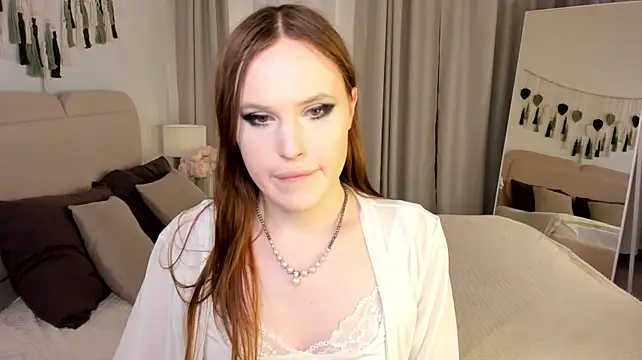 EffieMinki Live XXX-chat