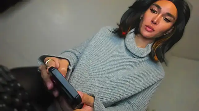 Chat XXX ao vivo de MistressNextDoor_